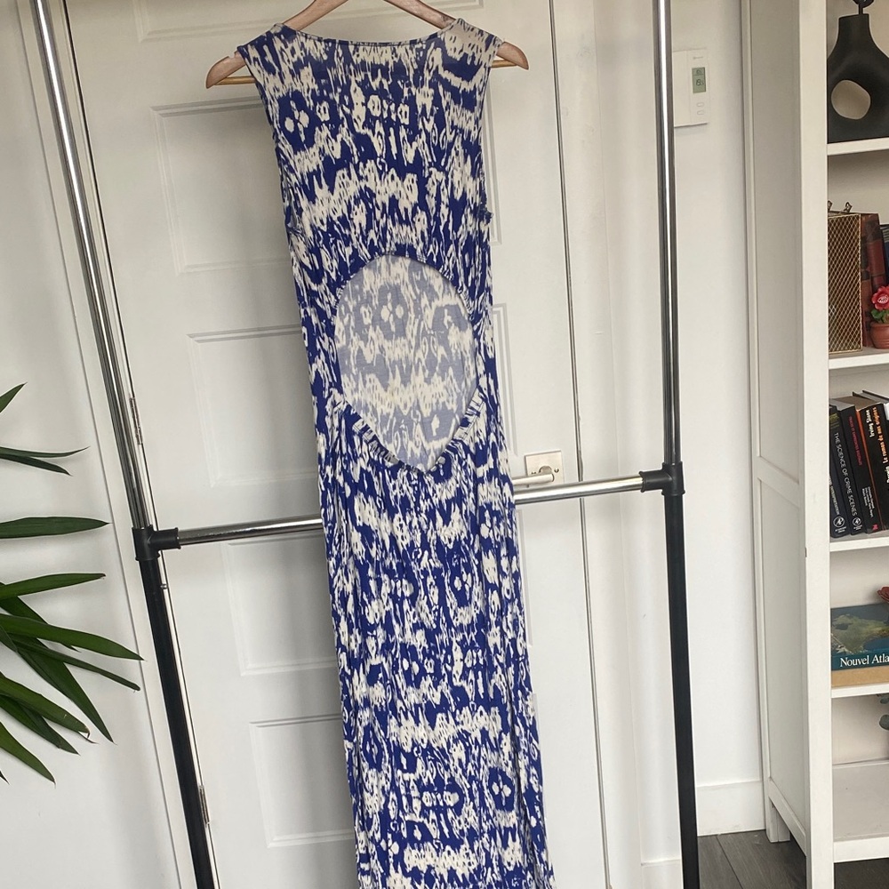 Blue and White Printed Maxi Dress - Picture 2 of 3